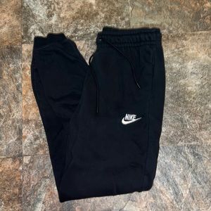 Nike Joggers